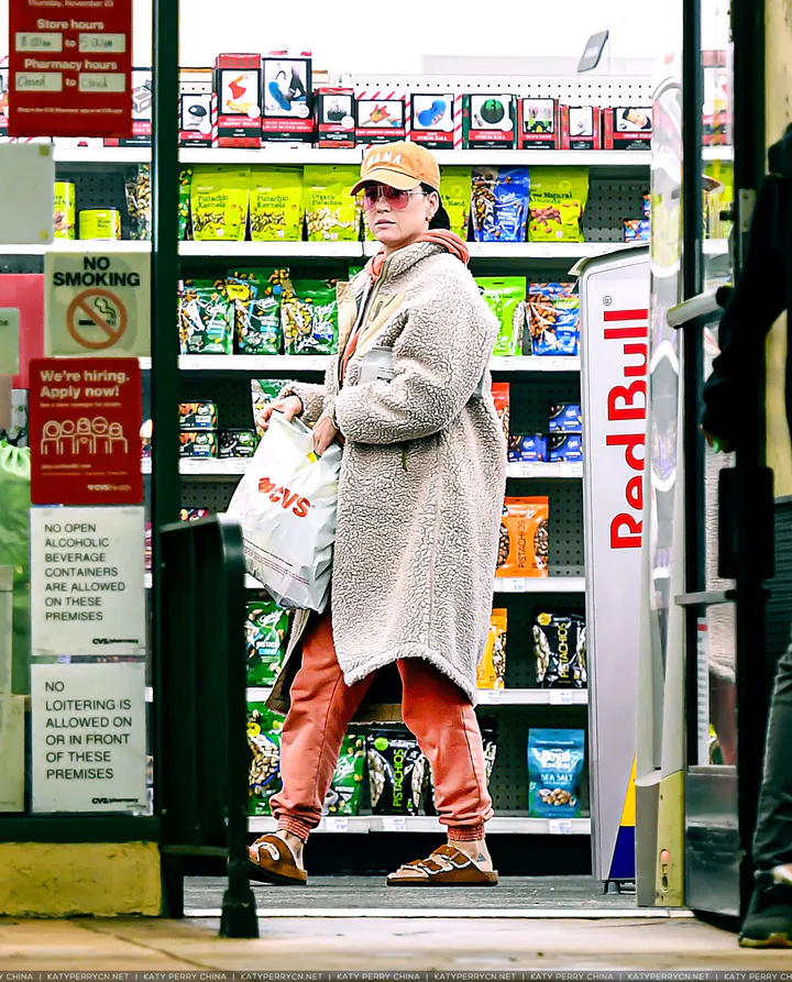 Katy Perry Shopping At CVS In Montecito, CA