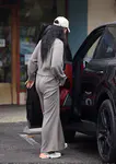 凯蒂·佩芮在蒙特西托带女儿逛街