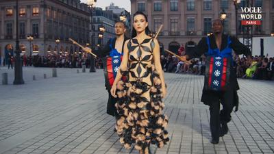 Katy Perry为Vogue World: Paris 2024走秀
