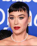 Billboard Women In Music 2024 - 红毯