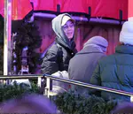 ​Katy Perry 和 Orlando Bloom 带女儿在海德公园圣诞嘉年华游玩