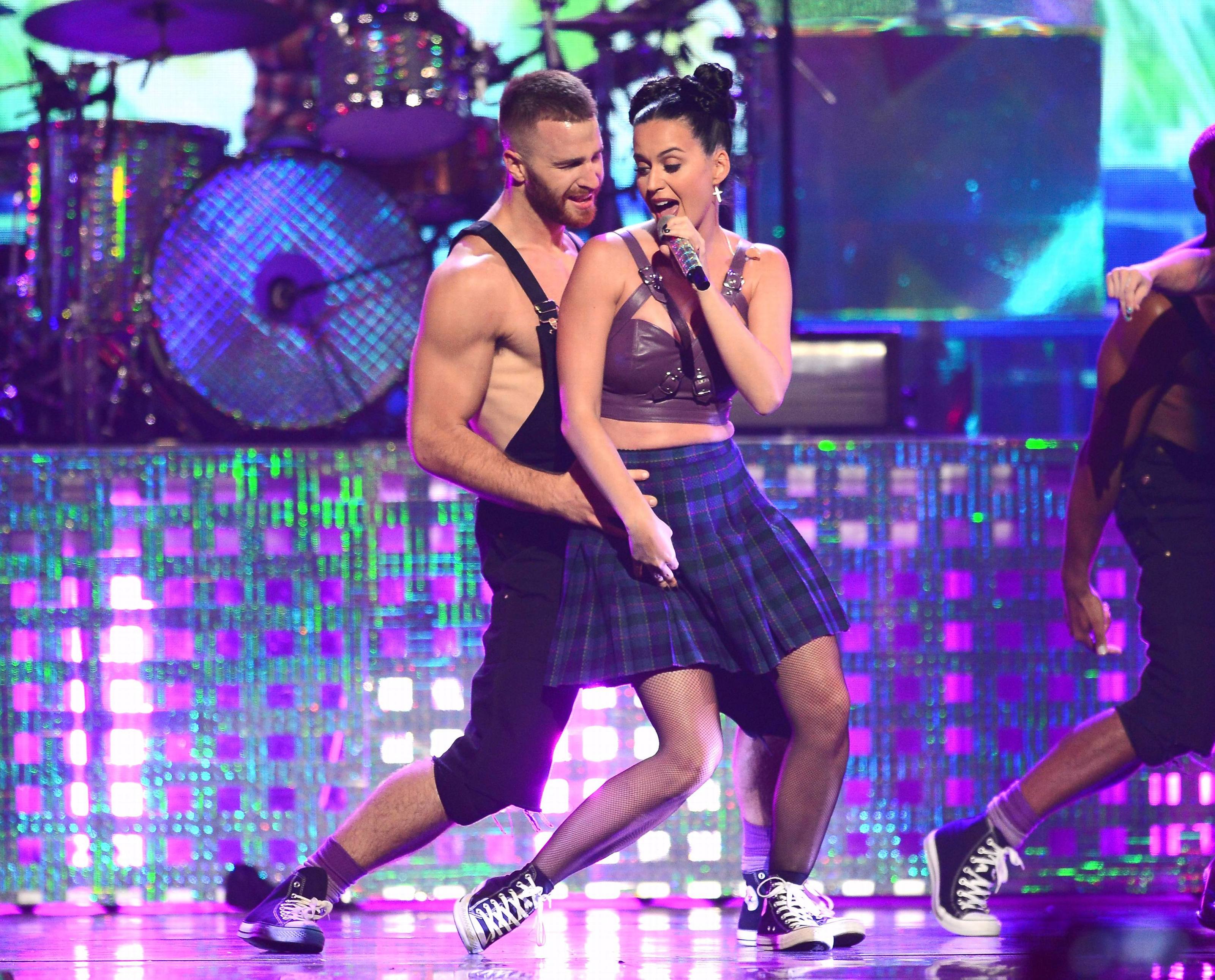 2013 iHeartRadio Music Festival 演出